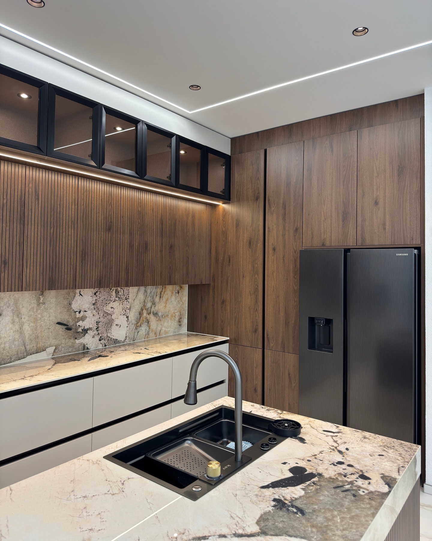 Vertical Kitchen